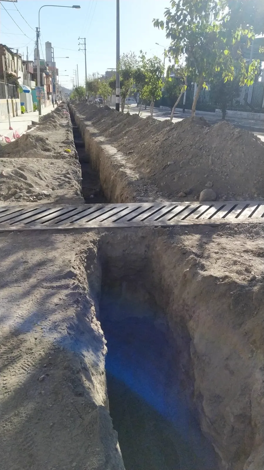 Excavación profunda para infraestructura sanitaria